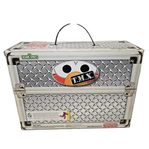 Tickle me Elmo Sesame Street NIB Untested / Need Battery - Picture 3 of 8